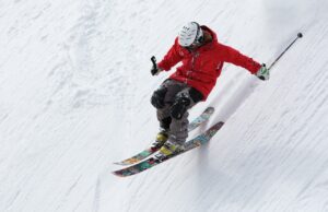 common skiing injuries
