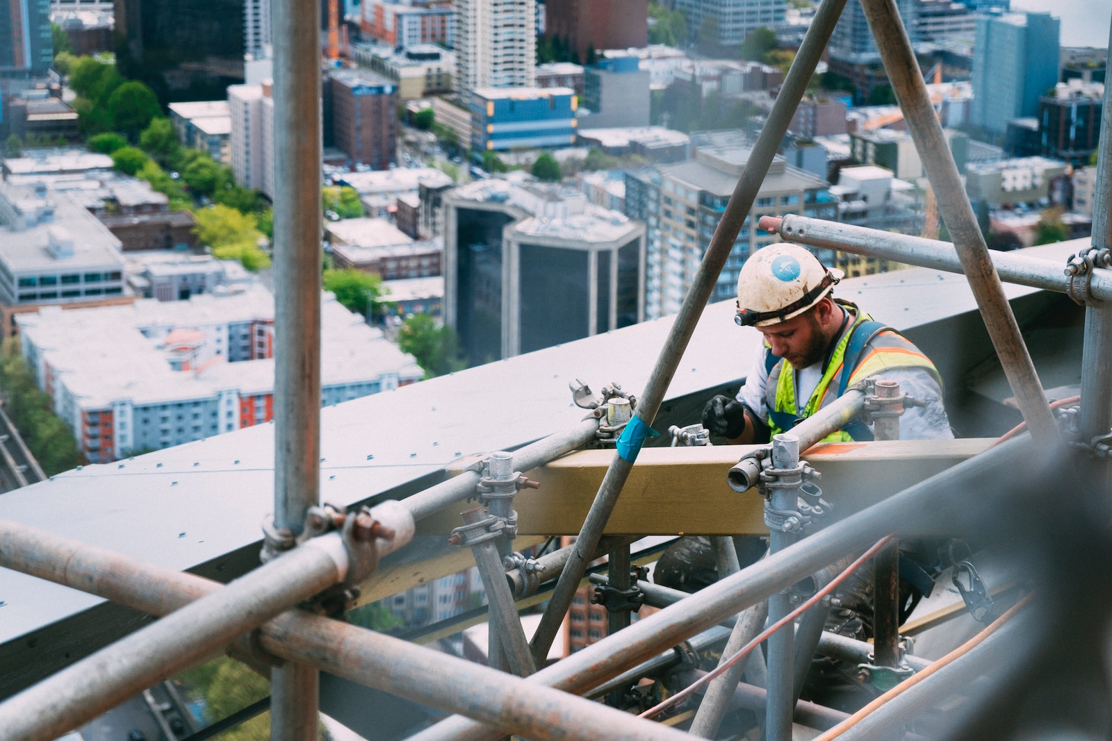manual labour outdoor construction